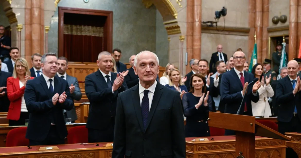 Baka András a vétó lehetőségét is mérlegelte az új legfőbb ügyészjelölttel kapcsolatban