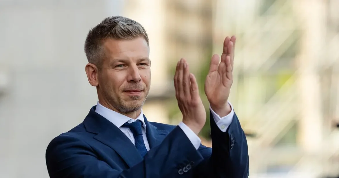 Magyar Péter boldog lehet: közel 93 milliárd forint érkezik Norvégiából